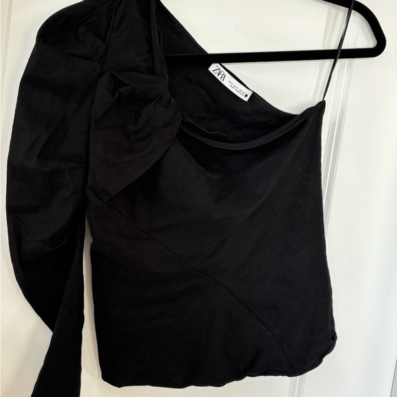 Zara Black One Shoulder Puff Sleeve Black Top - Picture 3 of 6